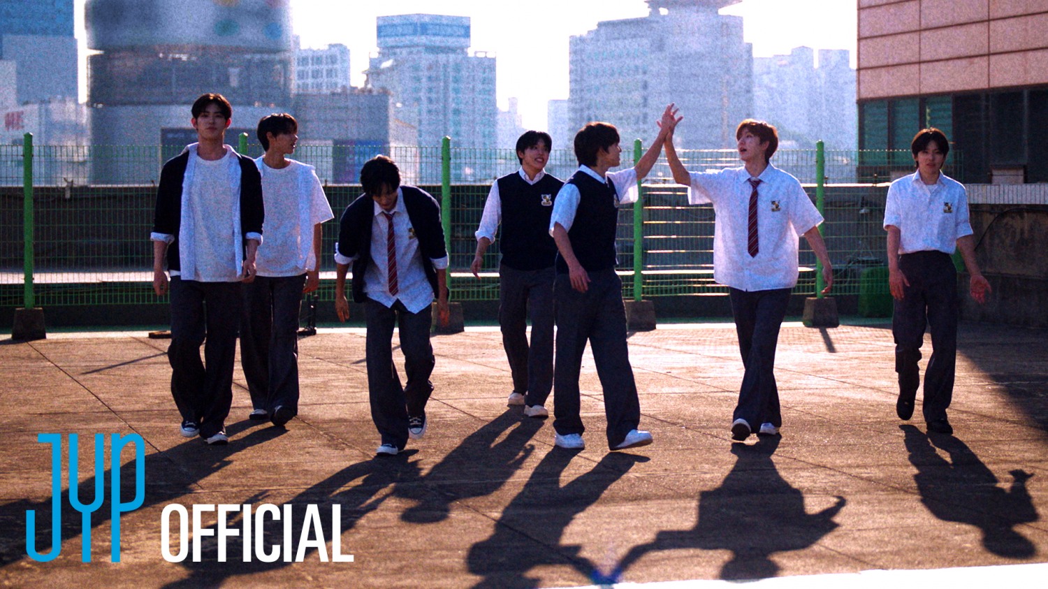 킥플립, ‘언젠가 태양은 폭발해’ 라이브 클립 공개…폭발적 보컬 실력 자랑