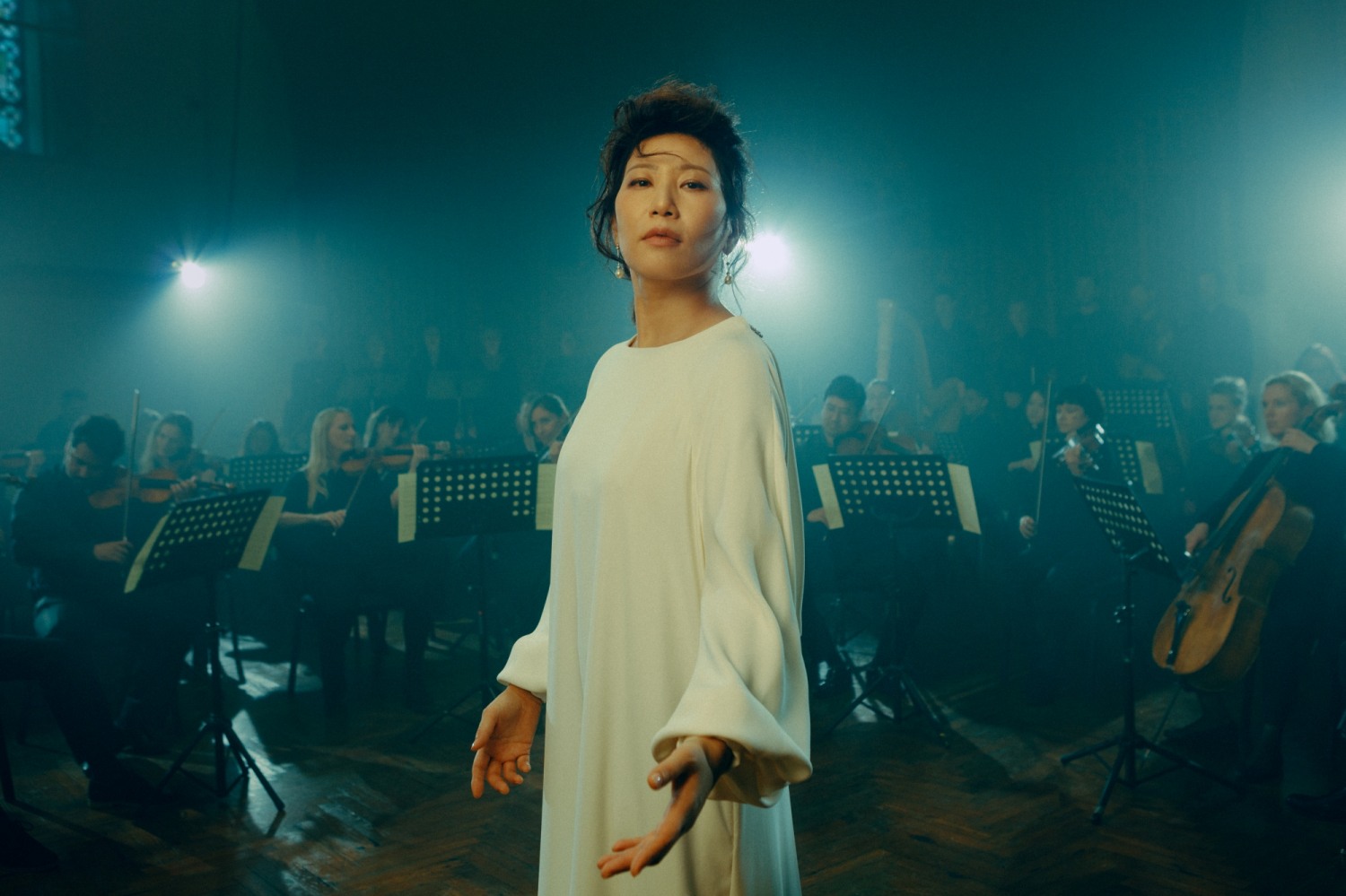 임현정, 6년만 깊어진 감성으로 컴백…정규 6집 ‘Extraordinary’ 26일 공개