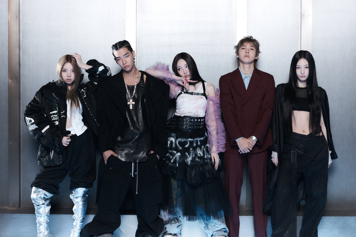 올데이 프로젝트, 신곡 ‘페이머스’ 공개와 동시에 화제성 폭발…글로벌 K팝 팬들 열광