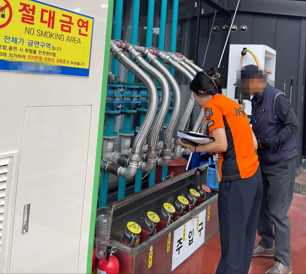 대전시 소방본부 주입구 확인점검 현장사진 (사진=대전시청 제공)