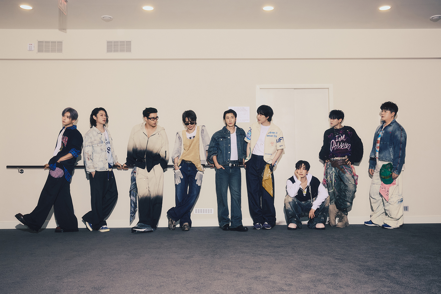 슈퍼주니어 신곡 ‘Express Mode’, 카리스마 ‘1·2·3·4’ 스텝 → 스릴만점 ‘첩보물’ 제스처