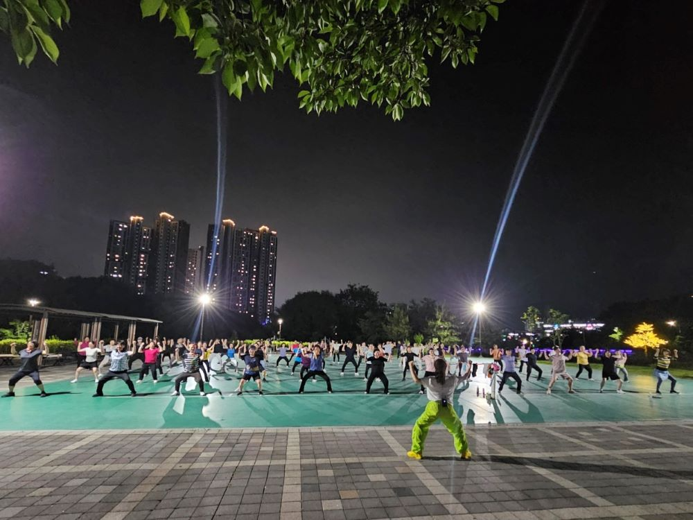 천안시보건소가 지난4월부터 운영중인'우리동네 달빛건강운동'참여자가 1만 7,000여 명을 넘어섰다.(사진=천안시청 제공)