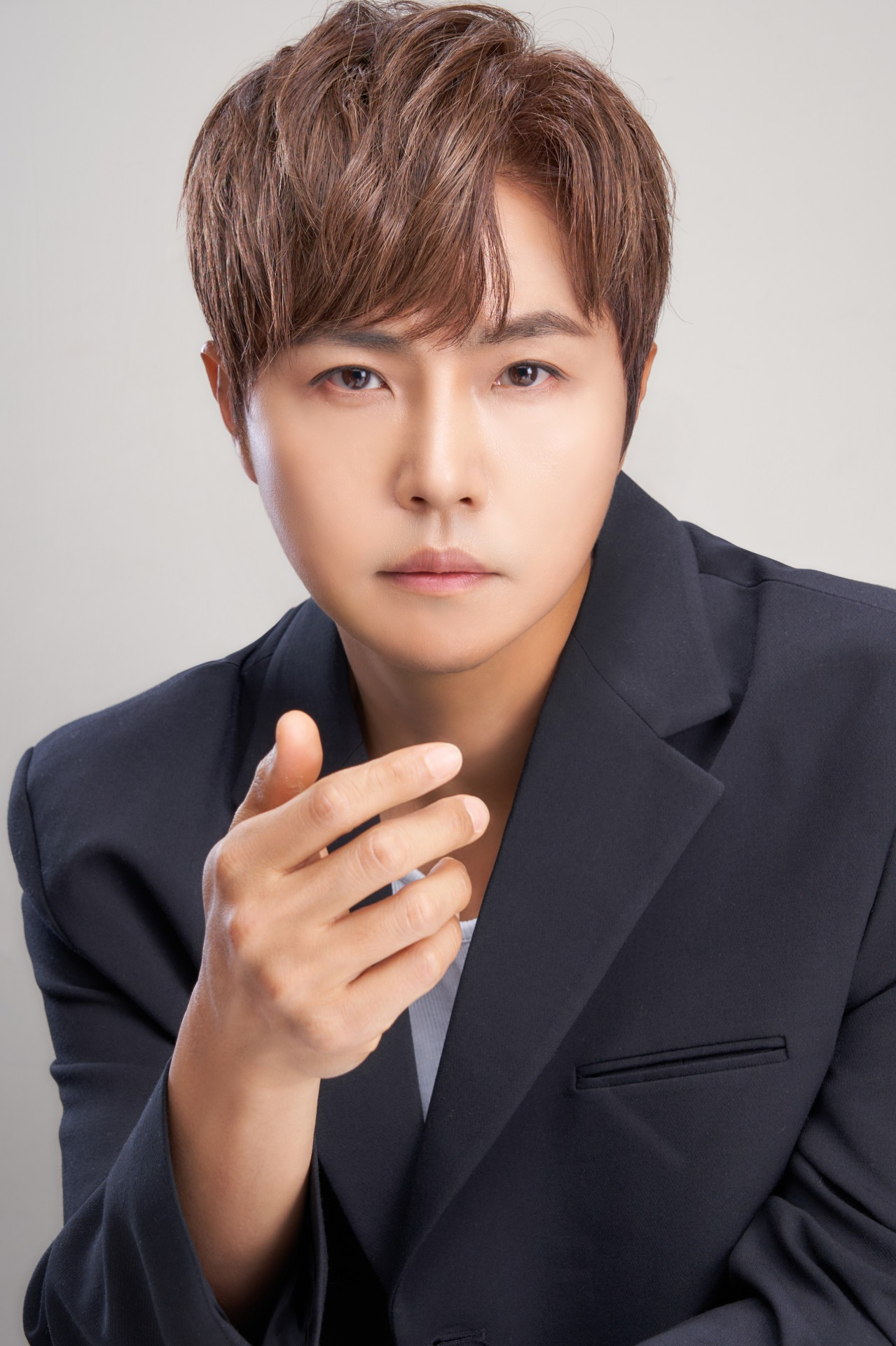 정동하, 데뷔 20주년 맞이 팬미팅 개최…팬들과 특별한 시간