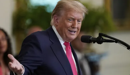 (상보) 트럼프 "캐나다, 美빅테크에 디지털세...무역협상 즉각 종료"