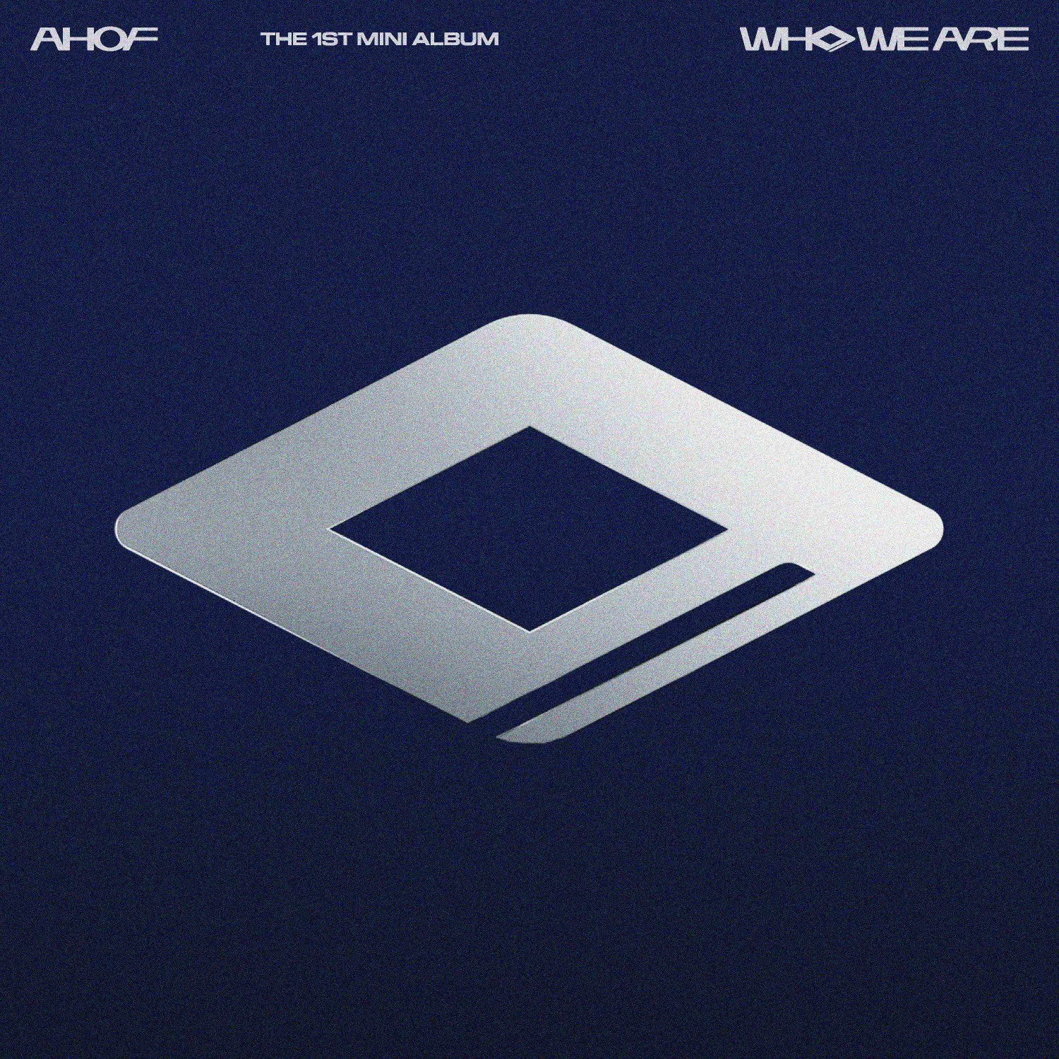 아홉(AHOF), 오늘(1일) 정식 데뷔…첫 앨범 'WHO WE ARE' 발매