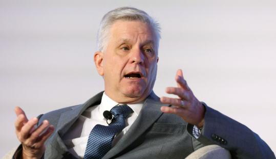 (상보) 연준 월러 "너무 긴축적...7월 금리인하 검토 가능"