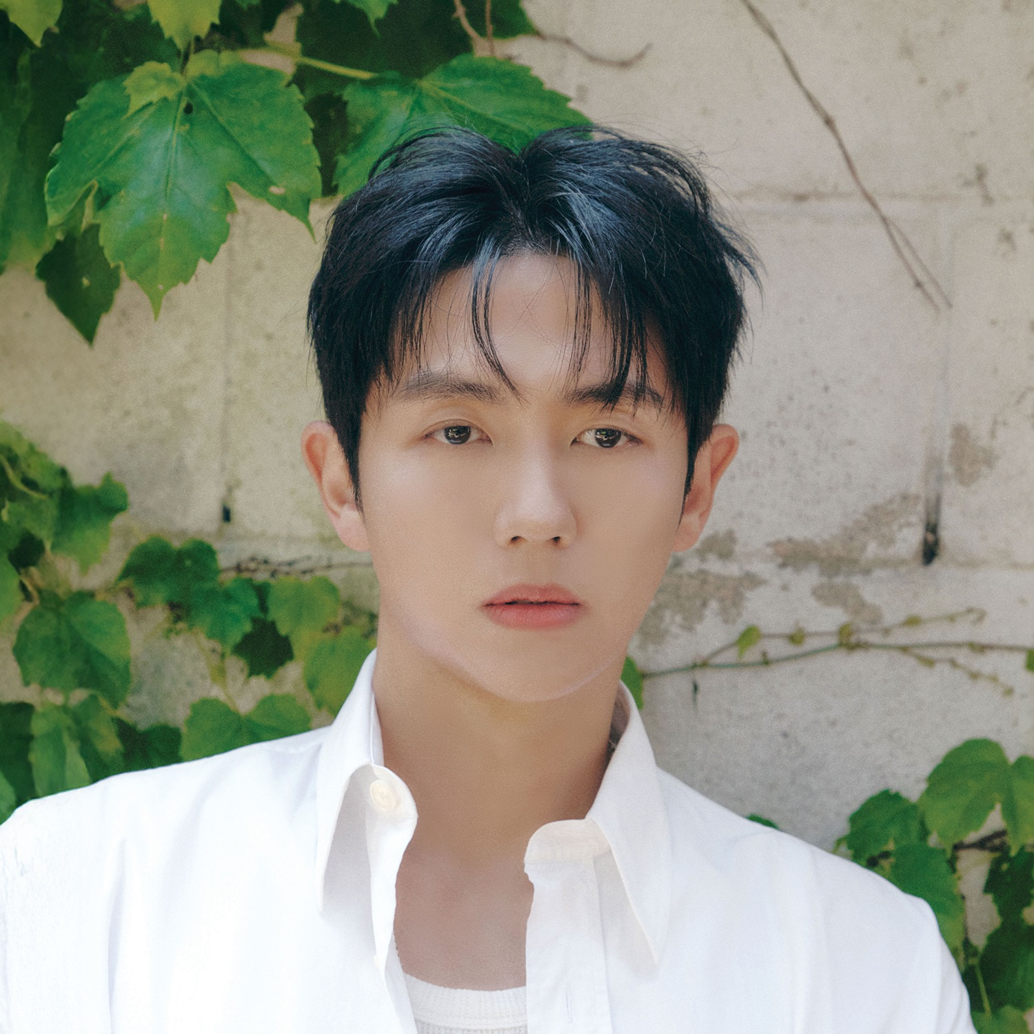 임슬옹, 8년 만에 솔로 컴백…“수많은 고민과 용기로 만들어진 앨범”