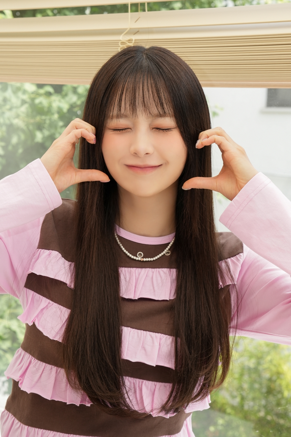 츄(CHUU), 영화 ‘첫사랑 엔딩’ 컬래버 음원 가창 참여…21일 'Loveholic' 발매