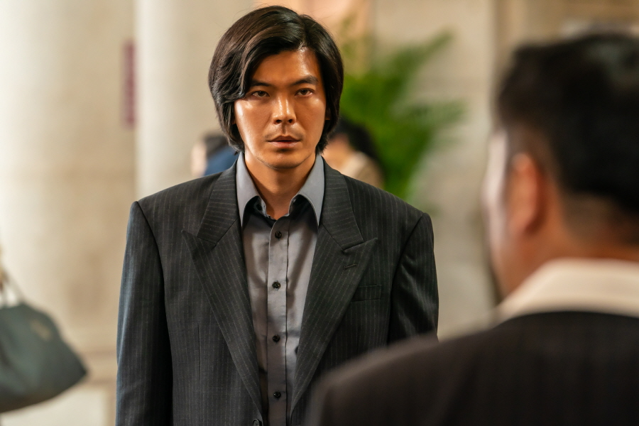 ‘파인: 촌뜨기들’ 김성오의 양면성 빛났다…임수정 향한 순애 VS 양세종과 팽팽한 신경전