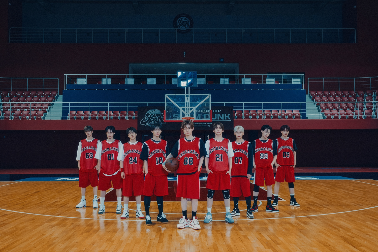 제로베이스원 ‘BLUE’, 美 빌보드 ‘2025년 베스트 K-팝 송 25선’ 7위 선정…컴백 전 겹경사