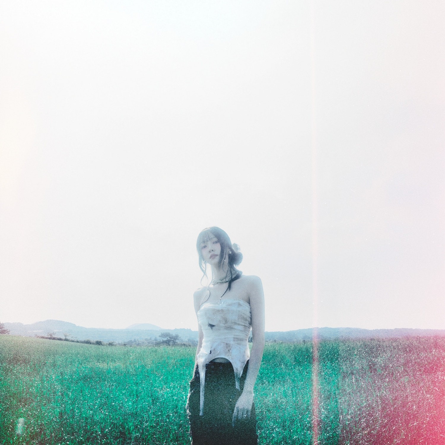 유주, 오늘(12일) 미니 3집 ‘In Bloom’ 발매…‘음악 잘하는’ 싱어송라이터 존재감 각인