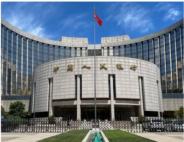 (상보) 중국, 기준금리격 1년물 LPR 3.0%로 동결...유동성 4975억위안 순공급