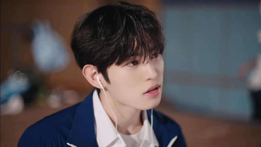 킥플립, 22일 미니 3집 ‘My First Flip’ 발매…수록곡 ‘반창고 (Band-Aid)’ 뮤비 티저 공개