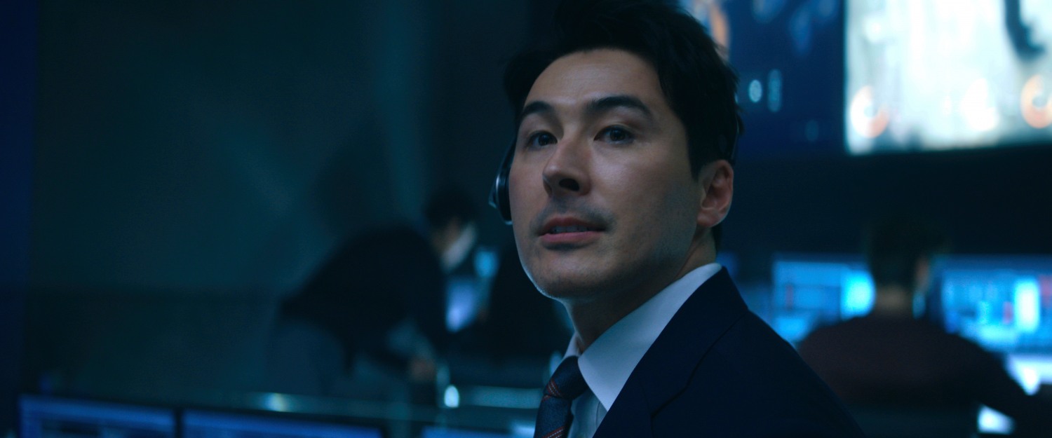 ‘버터플라이’ 션 리차드, 전략가 요원으로 판을 흔들다…첩보극의 두뇌 액션 완성