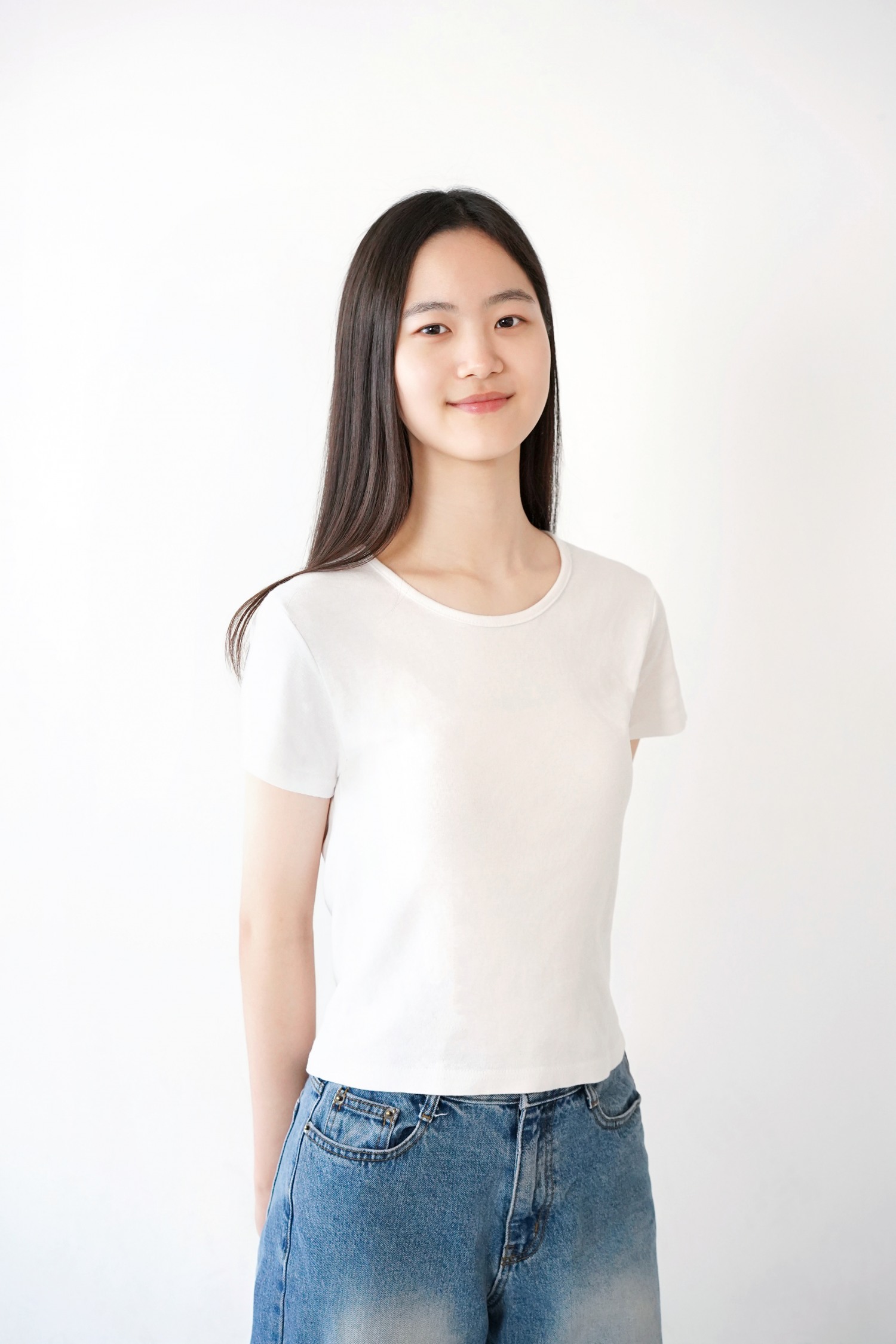 정민주, 사람엔터테인먼트와 전속계약 체결…충무로 샛별의 본격 행보 시작