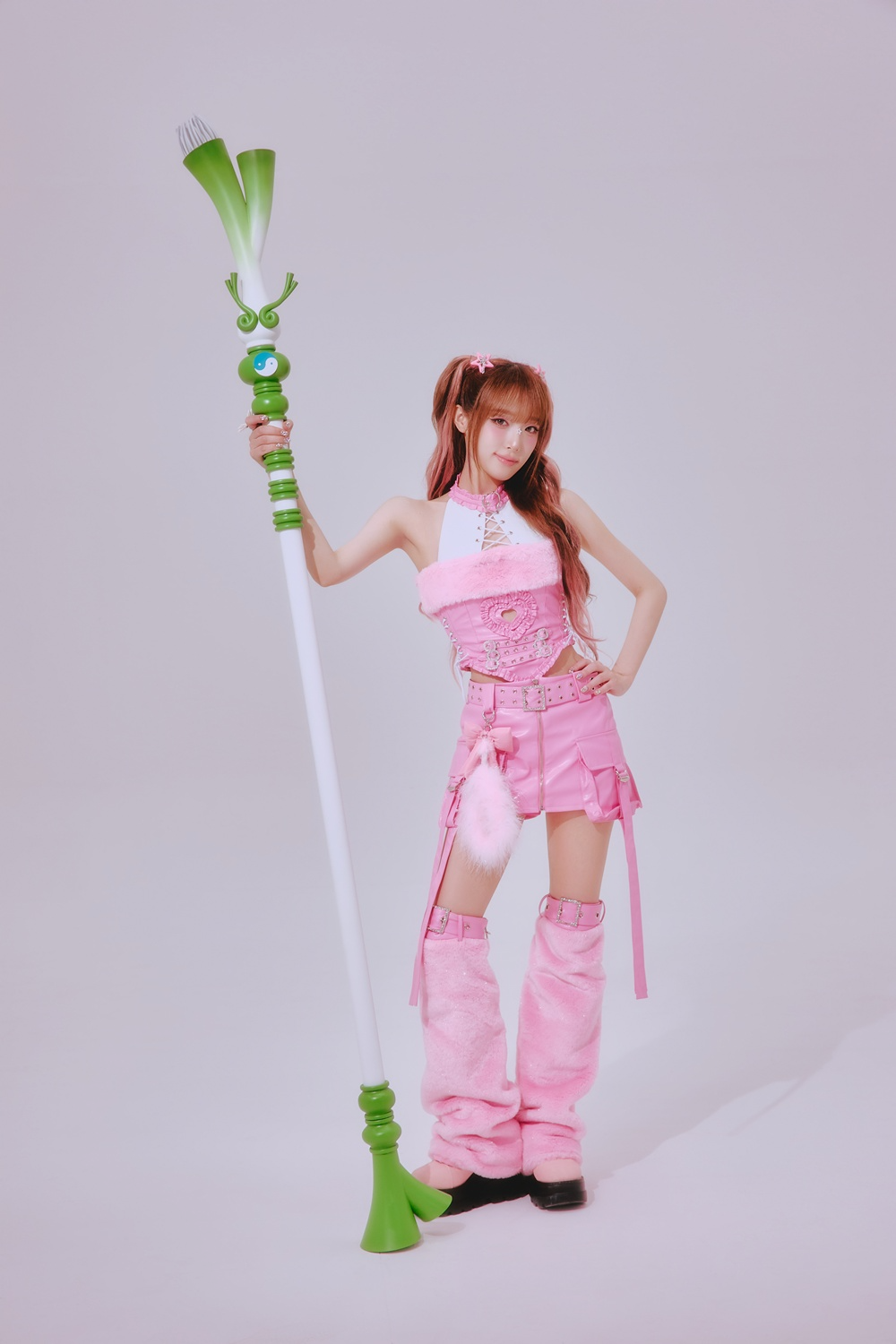 최예나, 하츠네 미쿠와 日 신곡 작업…글로벌 음악적 시너지 '기대감 UP'