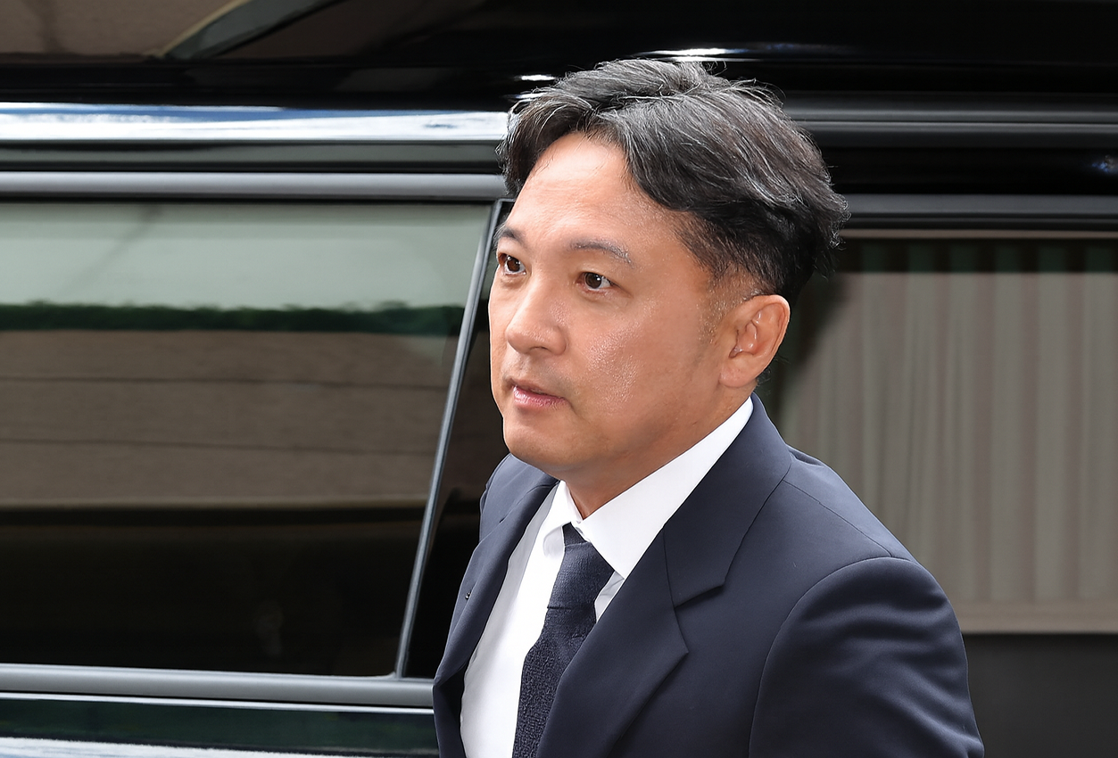 김택진 엔씨소프트 대표가 5월 28일 오후 서울 중구 롯데호텔에서 열린 빈 자이드 알 나하얀 아랍에미리트(UAE) 대통령과의 간담회에 참석하고 있다.