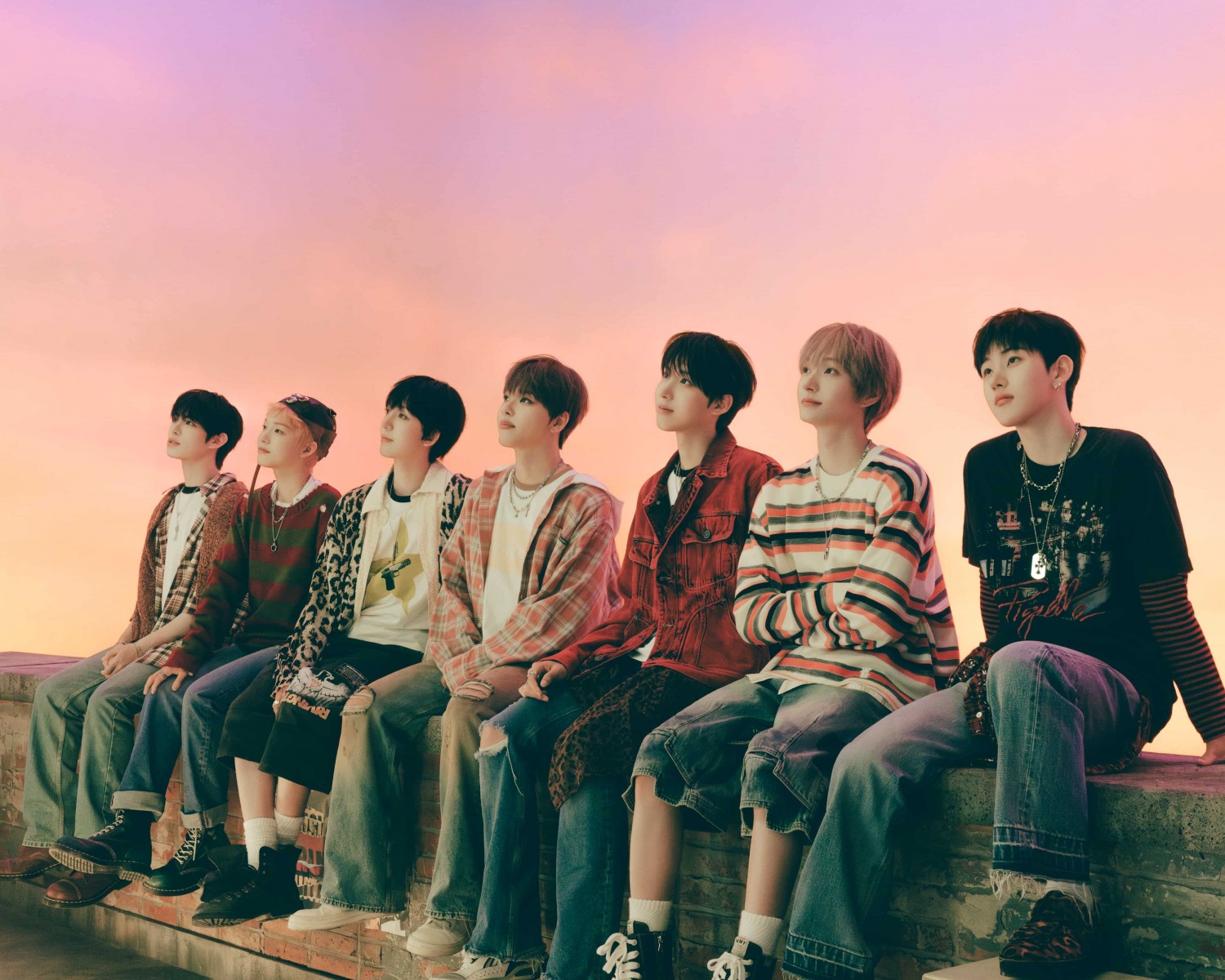 킥플립이 전하는 달콤 쌉싸름한 이야기…오늘(22일) 미니 3집 ‘My First Flip’ 발매