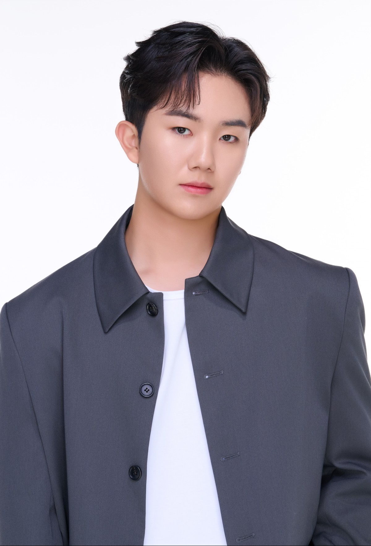 남승민, 티엠이 그룹과 전속계약 체결…활발한 활동 예고