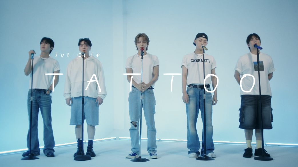 준희, 팬들에게 특별한 선물…에이스 멤버들과 함께한 'Tattoo' 라이브 영상 공개