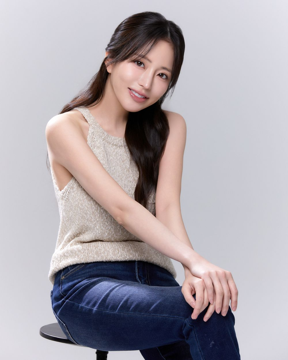 ‘일본 아나운서 출신’ 타니 아사코, 큐브와 전속계약 체결…배우 활동 예고