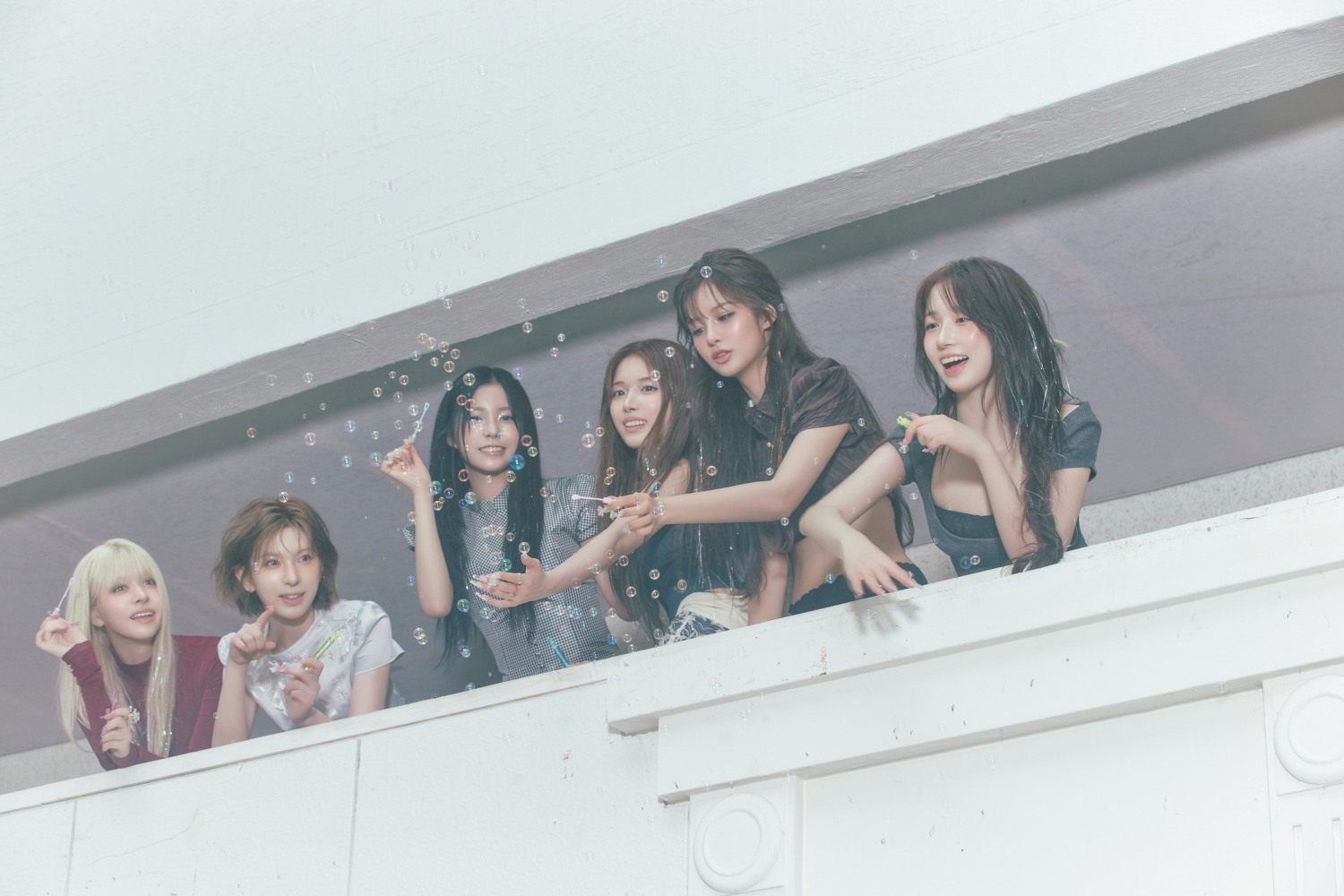 NMIXX ‘Blue Valentine’, 국내 주요 음원-음반 차트 싹쓸이