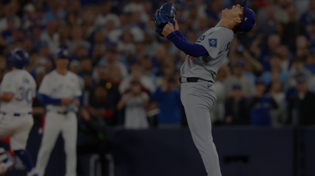 사진: 월드시리즈 우승 뒤 포효하는 야마모토, 출처: MLB닷컴