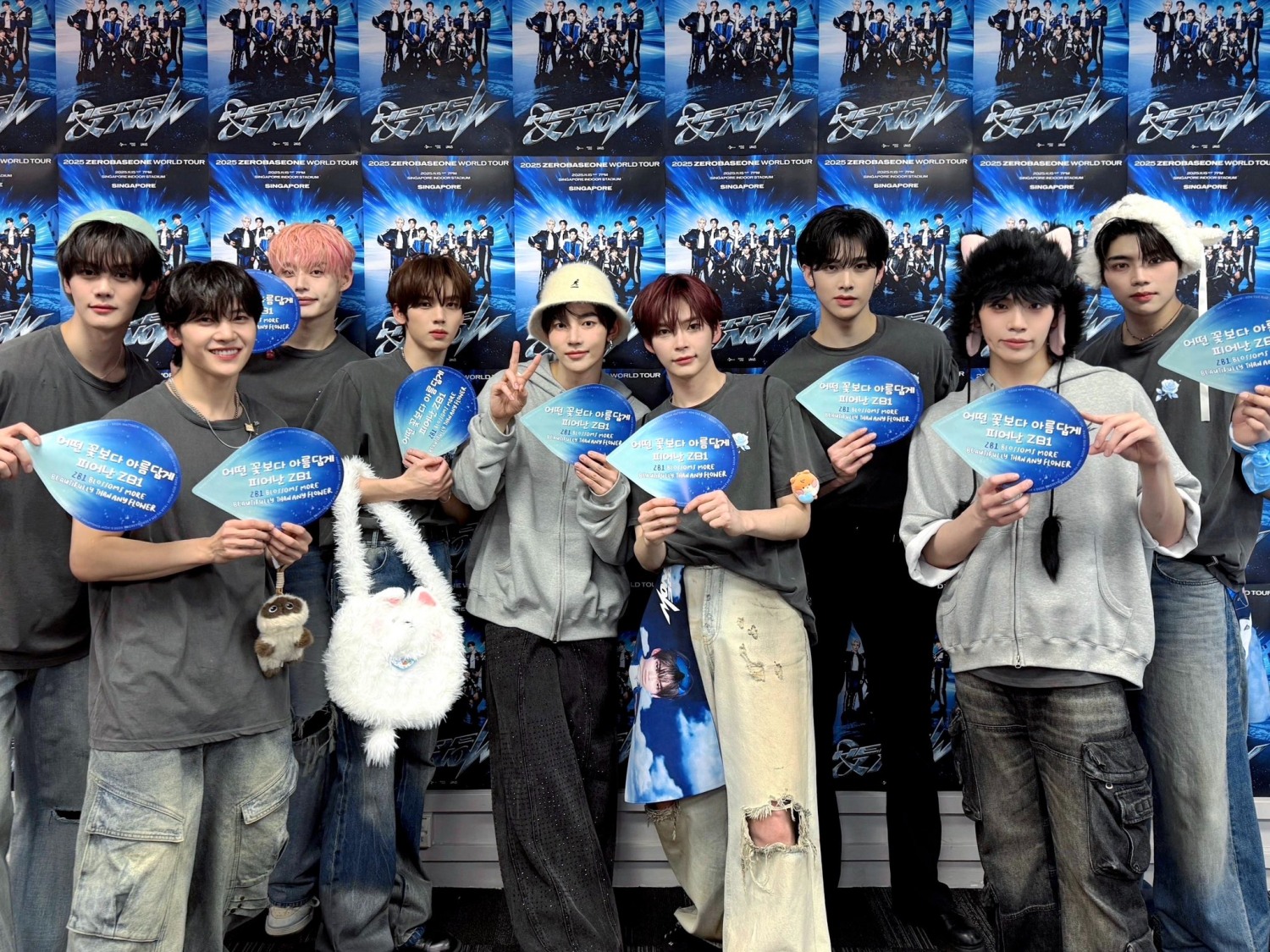제로베이스원, 다채로운 소통 행보 화제…월드투어→자체 콘텐츠 등 전 방위적 활약