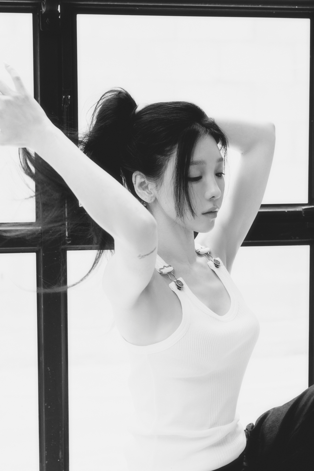 태연, 첫 컴필레이션 앨범 ‘Panorama’ 무드 담은 티징 콘텐츠 공개…다채로운 비주얼 눈길