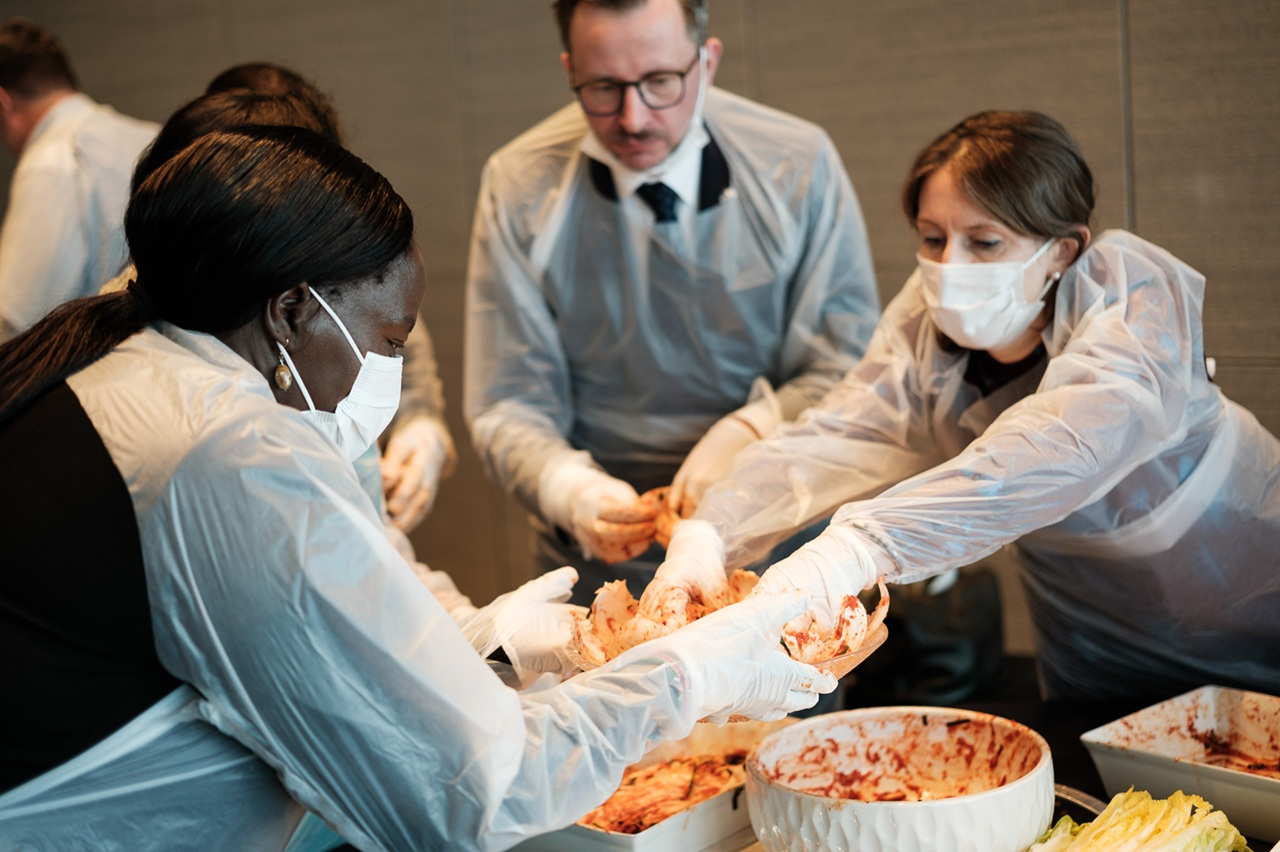 롯데호텔앤리조트, ‘김치의 날’ 맞아 각국 대사 초청 오찬 행사 성료