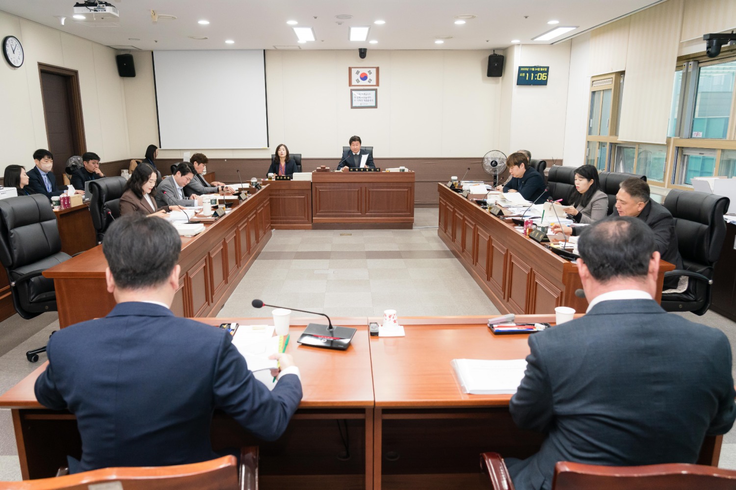 용인특례시의회 자치행정위원회 행정사무감사 8일차