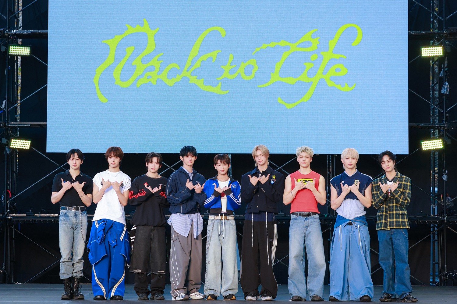 &TEAM, 'Back to Life' 일본어 버전 음원도 오리콘 랭킹 1위