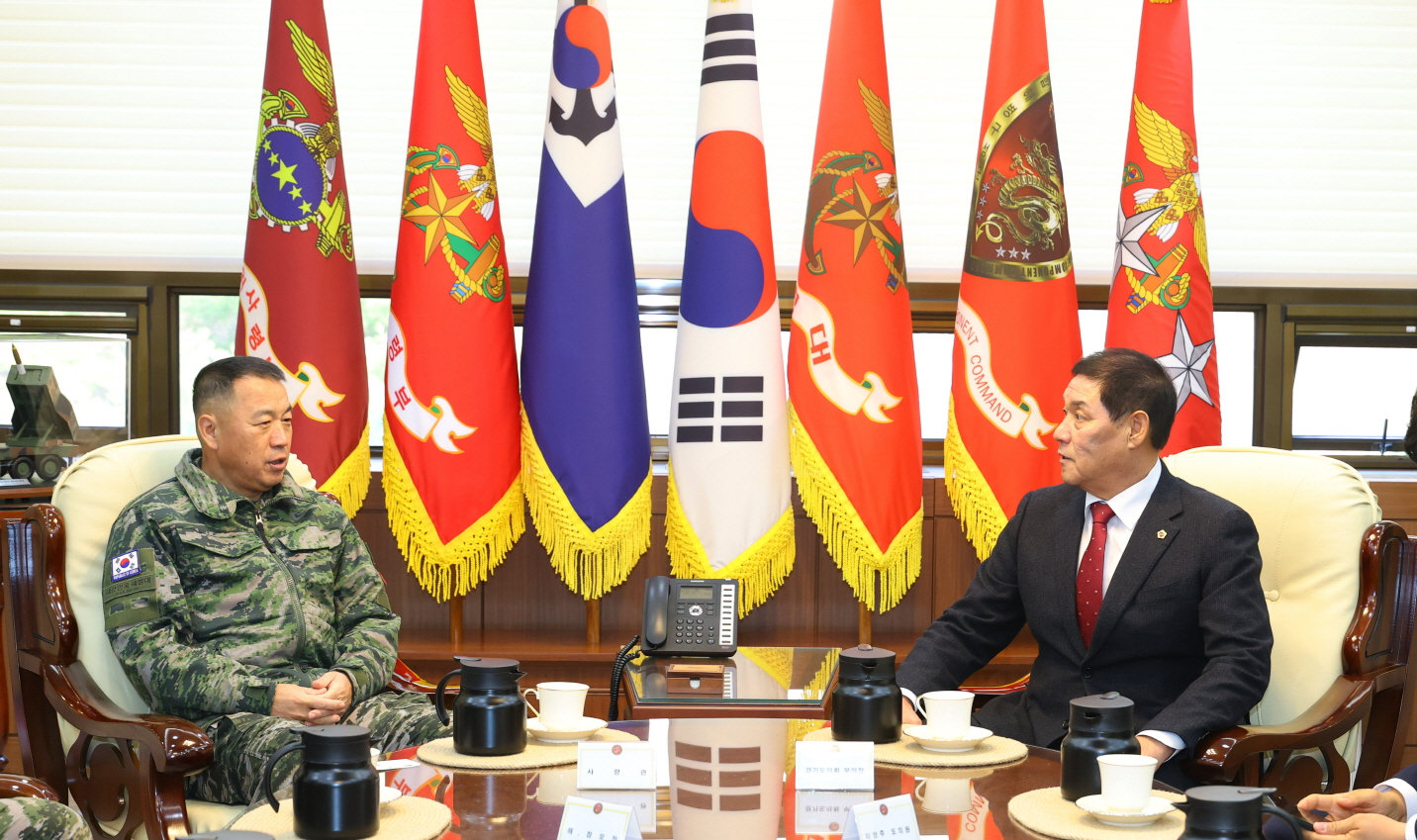 경기도와 해병대 간 정례적인 교류 제안