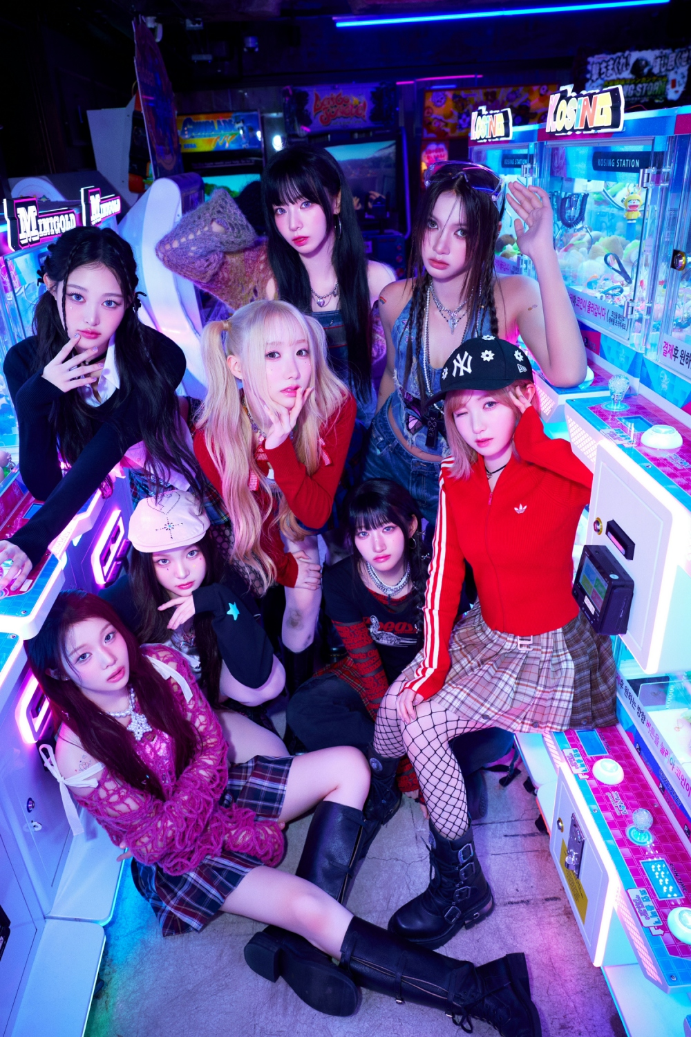 세이마이네임, 스트릿+키치 바이브 찰떡 소화…'&OUR VIBE' 기대감 UP