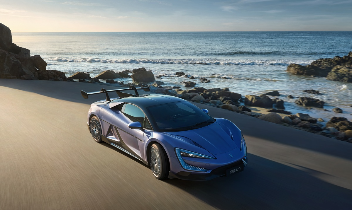 <BYD 초고성능 하이퍼카 모델 양왕(Yangwang) U9>