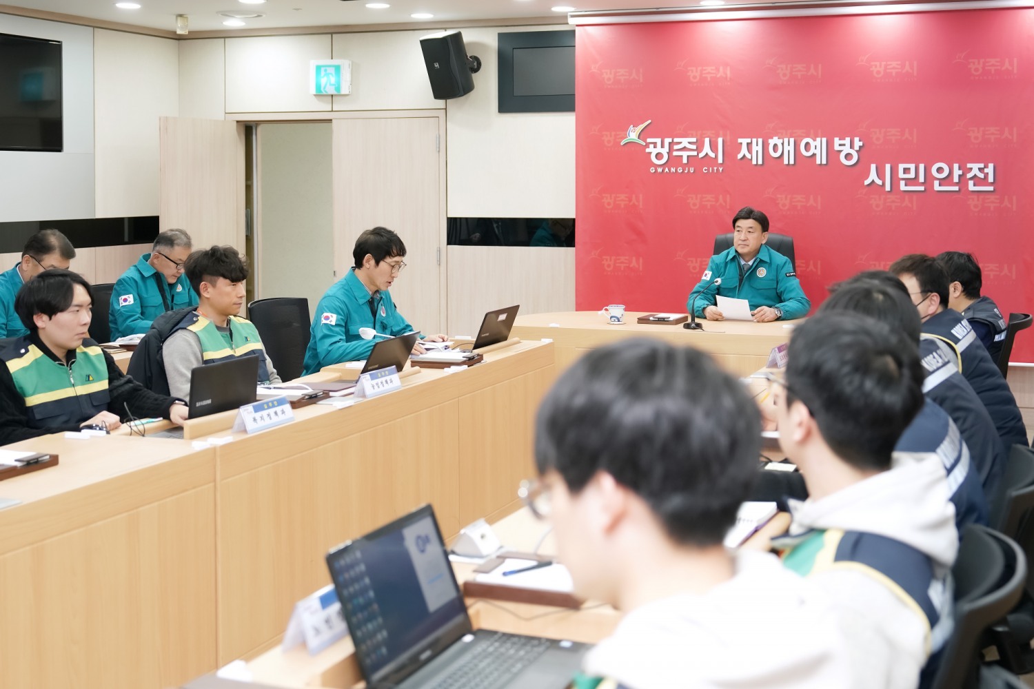 주말 대설 예보에 따라 전면 제설 비상체계 가동 (광주시 제공)