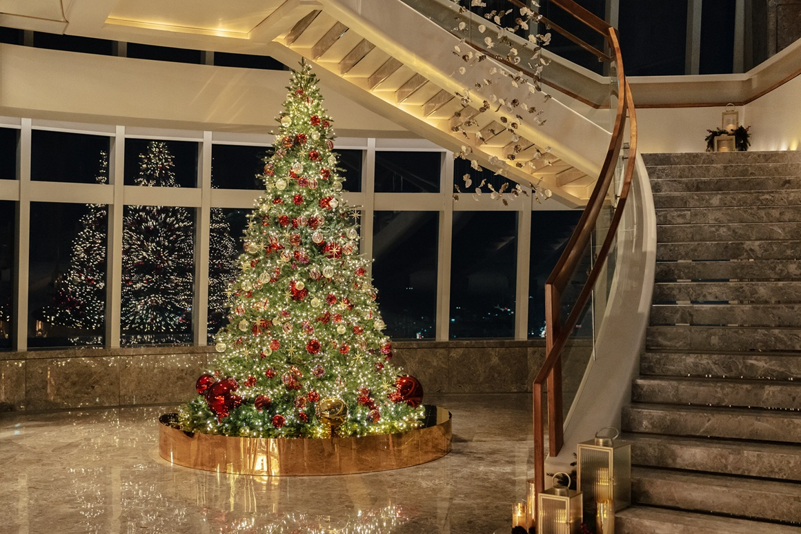 시그니엘 서울, ‘페스티브 치어’ 패키지 선봬…크리스마스 낭만 가득한 도심 속 호캉스