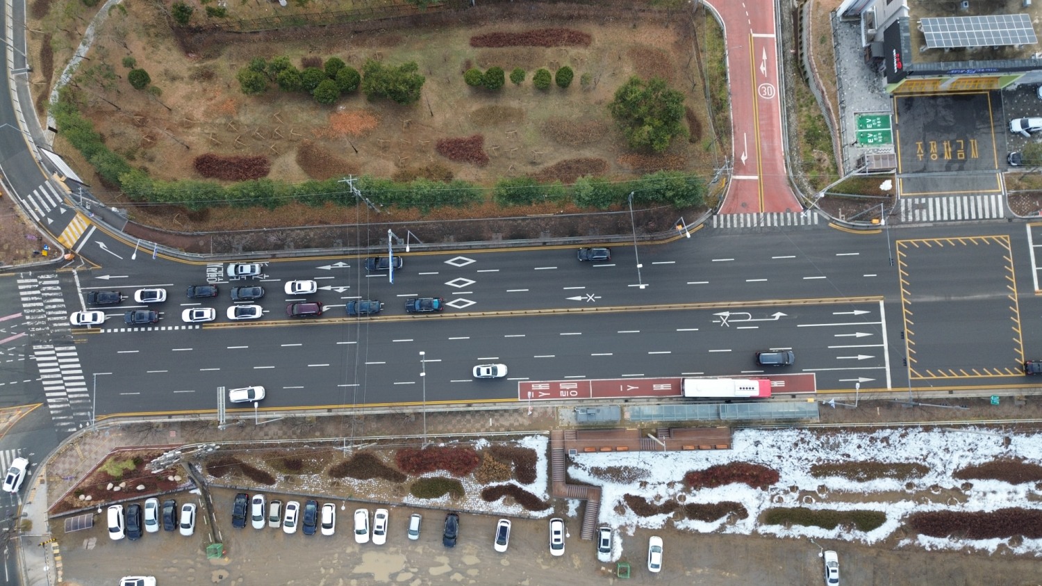 서수지IC 임시공영주차장과 유휴지 미세먼지 차단숲 조성 ( 용인특례시 제공)