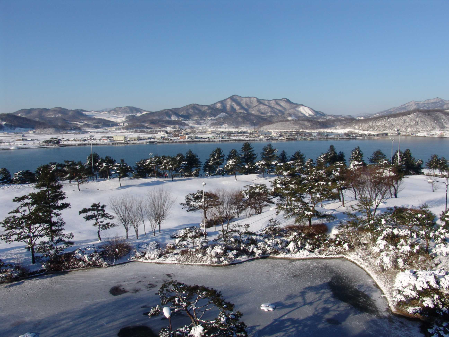 임페리얼레이크의 겨울