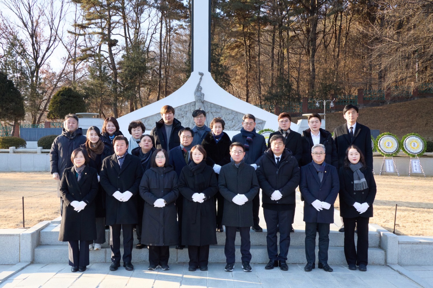 용인특례시의회, 현충탑 참배