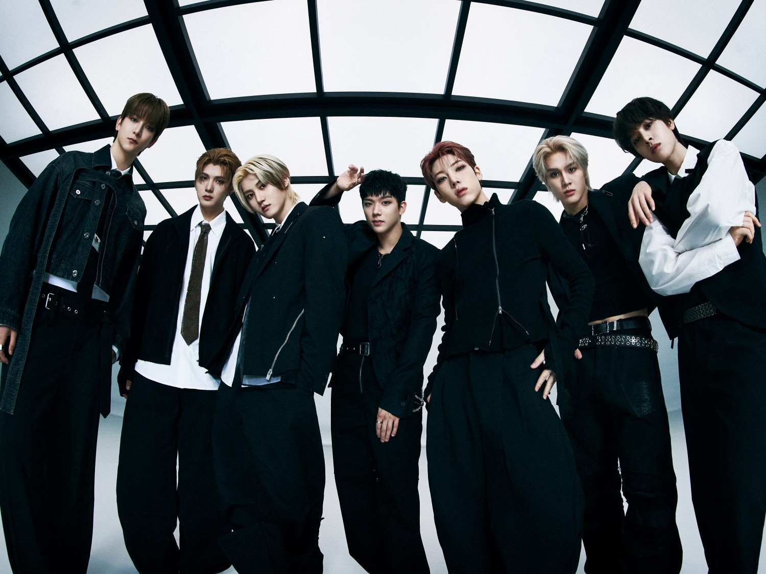 아크, 10일 데뷔 첫 ‘골든디스크어워즈’ 출격…신인다운 패기 예고