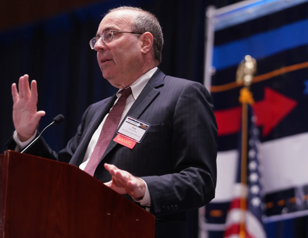 (상보) 연준 바킨 "추가 금리조정, 향후 나올 지표에 맞춰 정밀하게 이뤄져야"