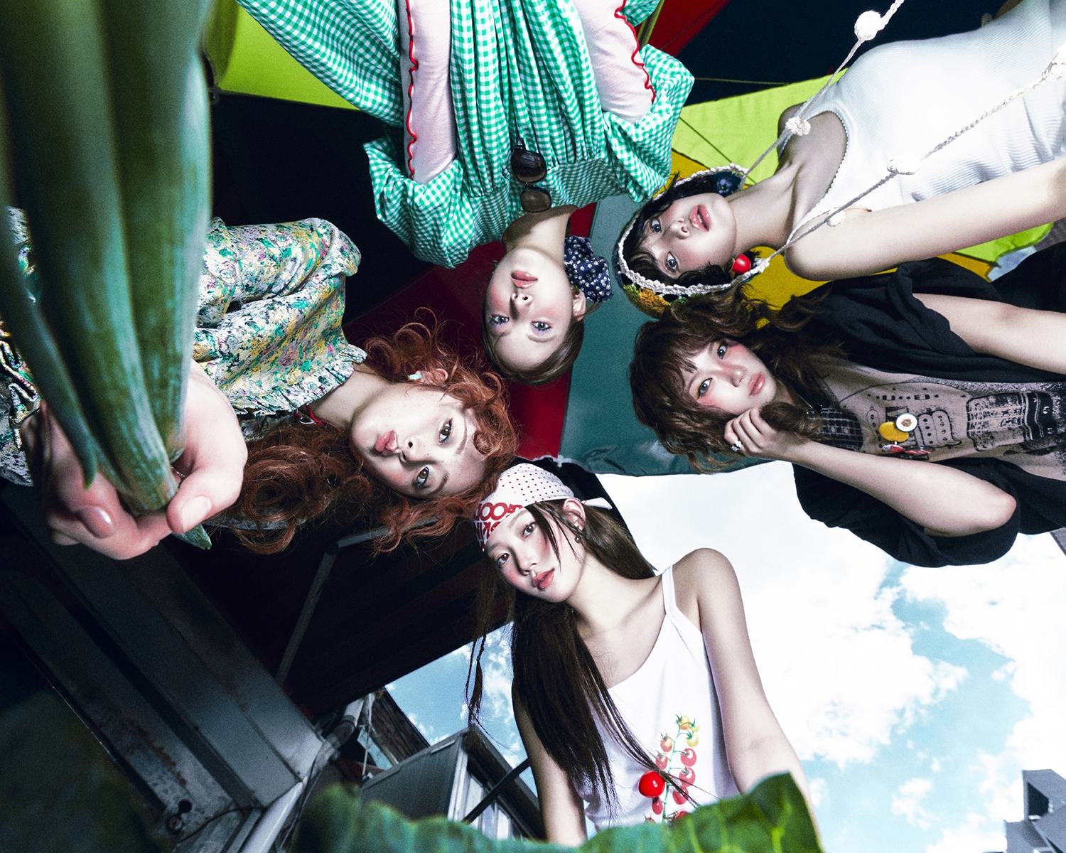 르세라핌 ‘SPAGHETTI’, 美 빌보드·스포티파이 차트서 동시 역주행…새해에도 놀라운 뒷심 발휘