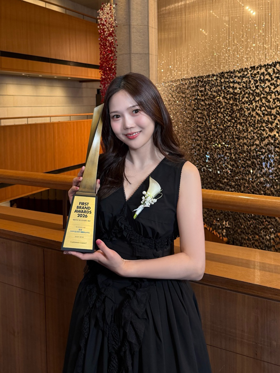 오마이걸 효정, '2026 대한민국 퍼스트브랜드 대상' 라디오 DJ 여자 부문 수상…2026년 활약 기대