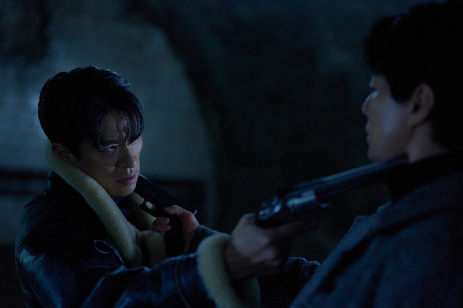 ‘휴민트’ 조인성&박정민, 뜨겁고 팽팽한 브로맨스 액션 예고