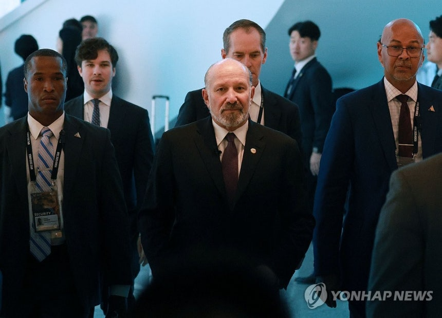 이재용 회장 방미 ... '이건희 컬렉션' 갈라쇼서 러트닉과 조우