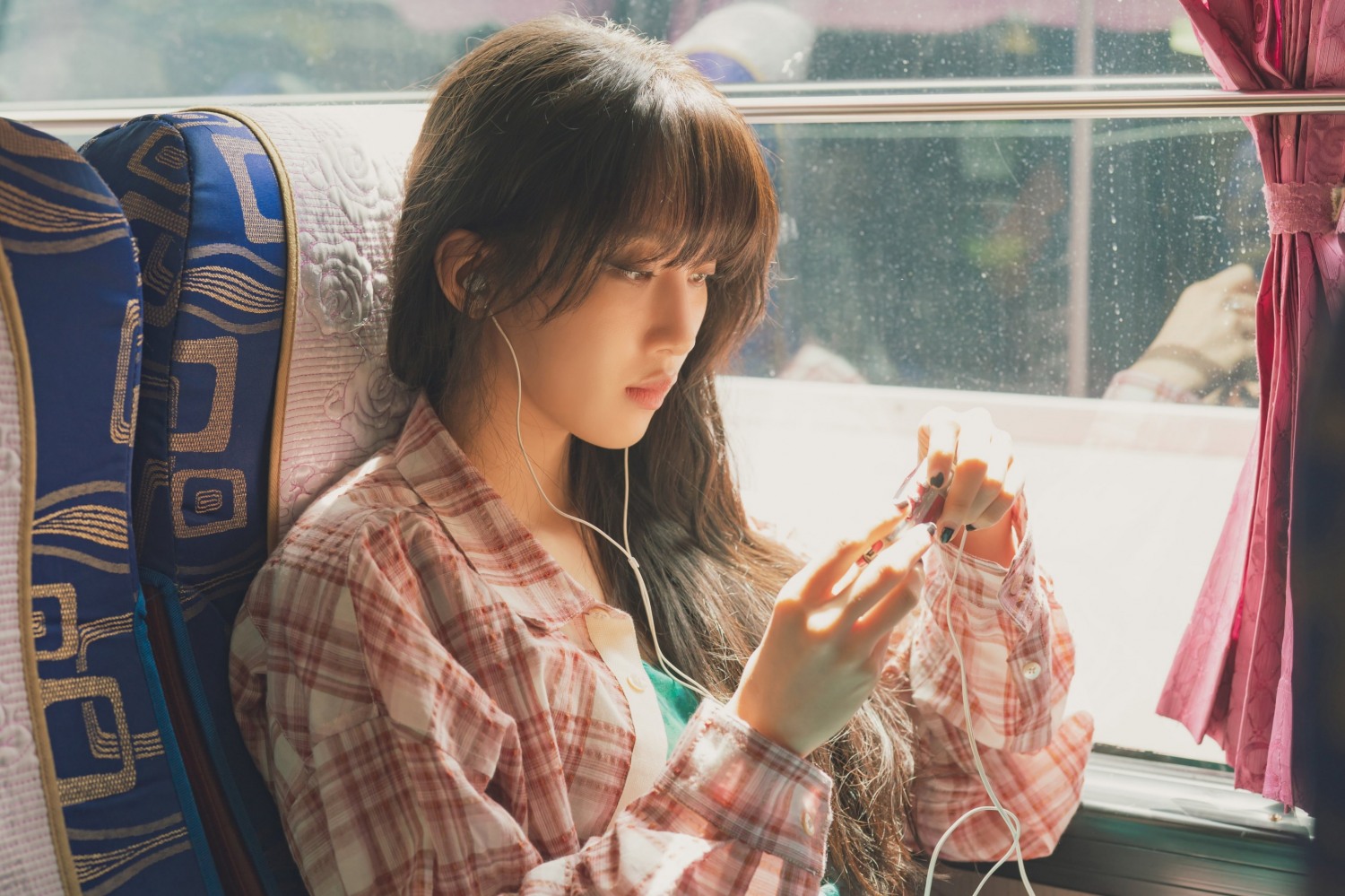 ‘만약에 우리’ 문가영, 2백만 관객 웃고 울렸다…스크린에서도 ‘멜로 퀸’