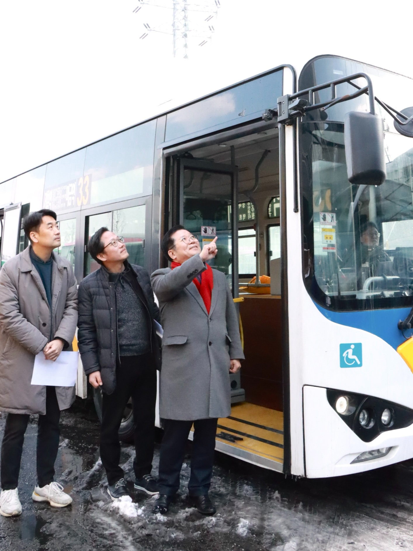 대형차량 우회전 사각지대 AI 장치 현장 확인