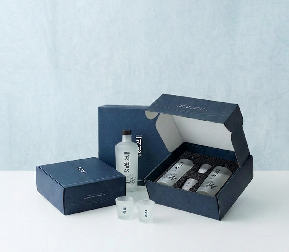 올 설에는 ‘지평소주’로… 지평, 전용잔 담은 한정판 선물세트 선보여