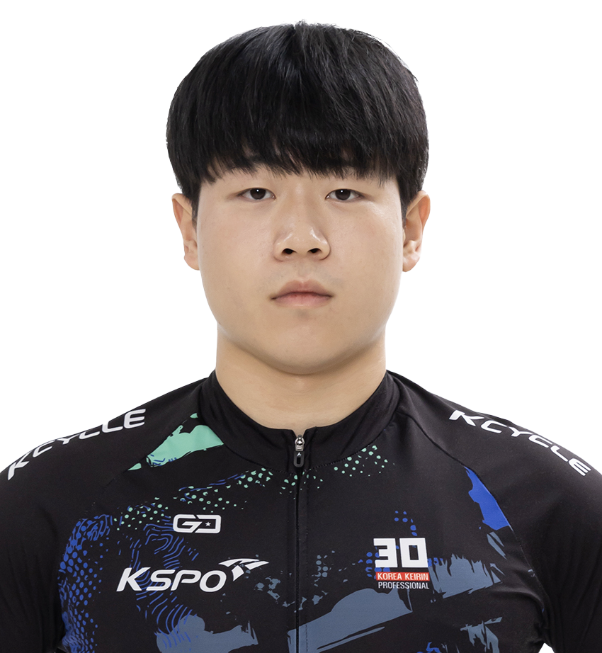 경륜 30기 윤명호(A1, 진주), 최근 뛰어난 실력으로 경륜 팬들과 전문가들의 이목을 사로잡고 있다.